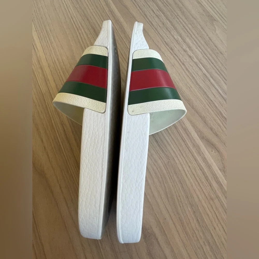 Gucci White Slides with Red and Green Stripes - Picture 7 of 10